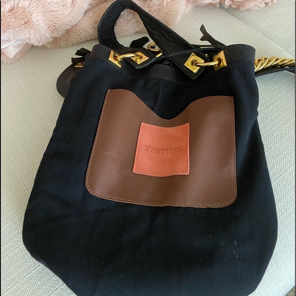 Gorgeous Ventidue Fringe Bag - Picture 6 of 7